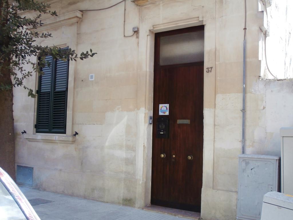 B&B Lecce Holidays Exterior photo